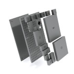 Dramatic bloks hovering about! (Credits to Phonebloks.com)